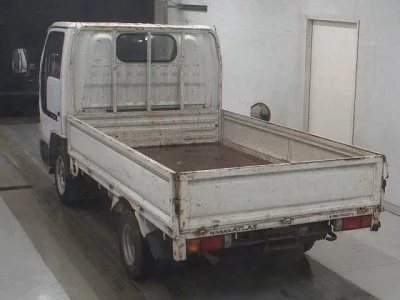 Nissan ATLAS  с аукциона в Японии