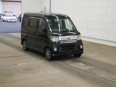 Daihatsu Atrai Wagon  с аукциона в Японии