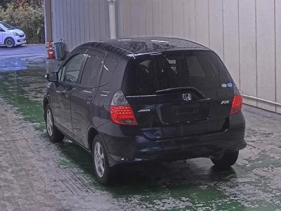 Honda FIT  с аукциона в Японии