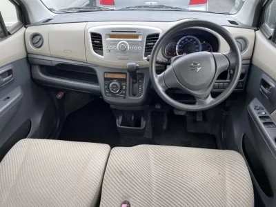 Suzuki WAGON R  с аукциона в Японии
