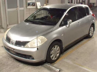 Nissan TIIDA  с аукциона в Японии