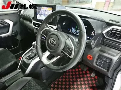 Daihatsu ROCKY  с аукциона в Японии
