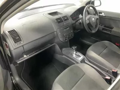 Volkswagen POLO  с аукциона в Японии