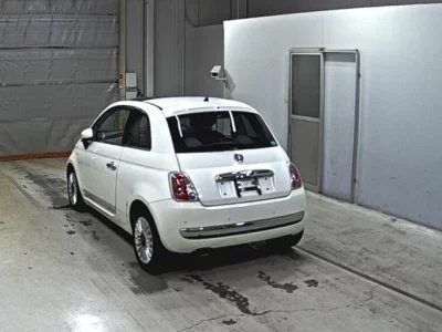 Fiat 500  с аукциона в Японии