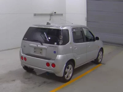 Suzuki CHEVROLET CRUZE