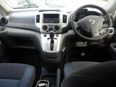 Nissan NV200  с аукциона в Японии