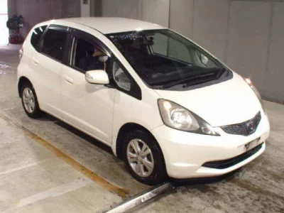 Honda FIT  с аукциона в Японии