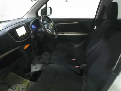 Suzuki WAGON R  с аукциона в Японии