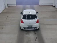 Suzuki SWIFT лот № 2139 оценка 4  с аукциона в Японии 2
