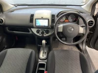 Nissan NOTE лот № 2142 оценка 3  с аукциона в Японии 4