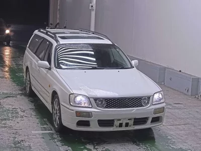 Nissan STAGEA