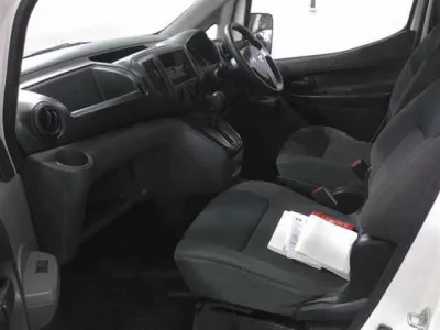 Nissan NV200  с аукциона в Японии