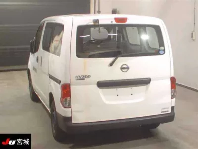 Nissan NV200  с аукциона в Японии