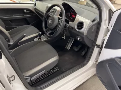 Volkswagen UP