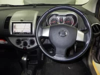 Nissan NOTE лот № 8548 оценка 4  с аукциона в Японии 4