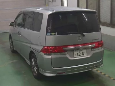 Honda STEP WAGON
