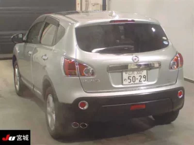 Nissan DUALIS  с аукциона в Японии