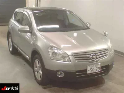 Nissan DUALIS  с аукциона в Японии