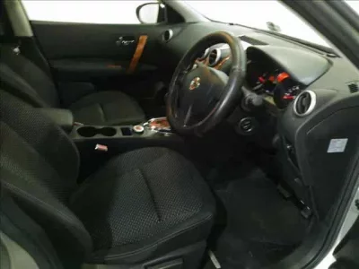 Nissan DUALIS  с аукциона в Японии