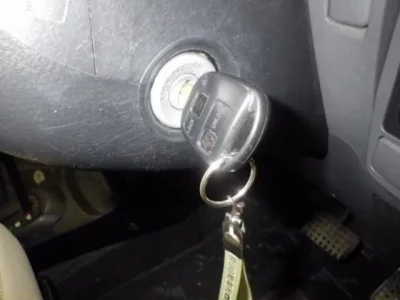 Daihatsu MIRA  с аукциона в Японии