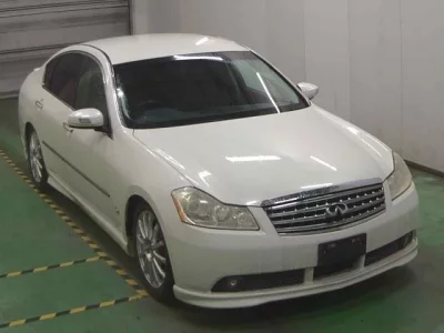 Nissan FUGA  с аукциона в Японии