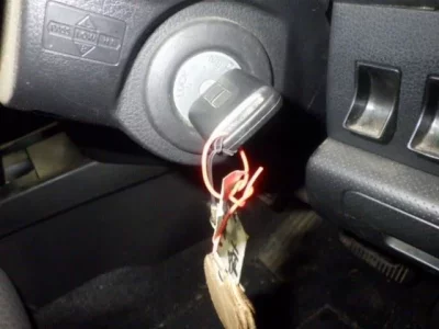 Nissan WINGROAD  с аукциона в Японии