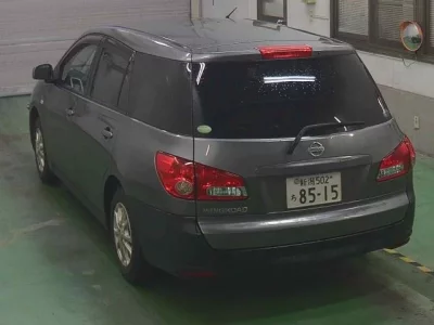 Nissan WINGROAD  с аукциона в Японии