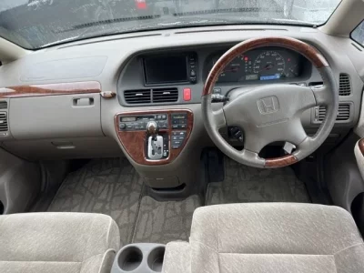 Honda ODYSSEY  с аукциона в Японии