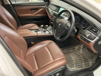 BMW 5-Series  с аукциона в Японии
