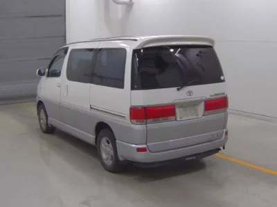 Toyota HIACE REGIUS