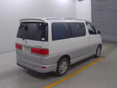 Toyota HIACE REGIUS