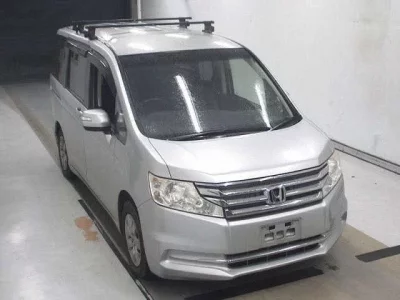 Honda STEP WAGON  с аукциона в Японии