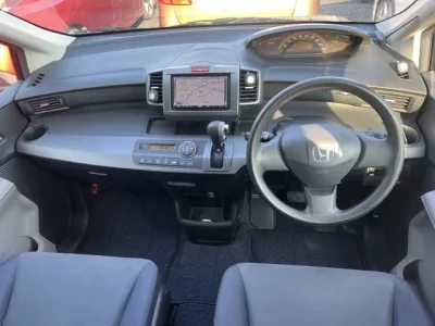 Honda FREED  с аукциона в Японии