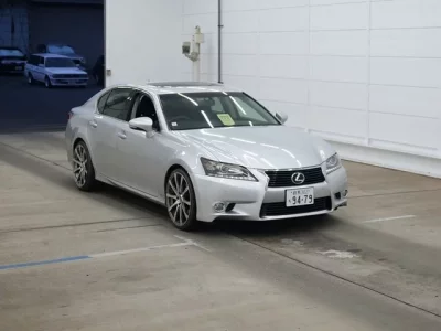 Lexus GS  с аукциона в Японии