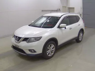 Nissan X-TRAIL  с аукциона в Японии
