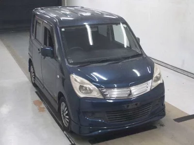 Mitsubishi DELICA D2