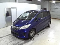 Honda FREED лот № 2241 оценка R  с аукциона в Японии 3