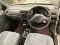 Mitsubishi MINICA лот № 2210 оценка RB  с аукциона в Японии 4