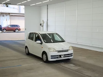 Daihatsu MIRA  с аукциона в Японии