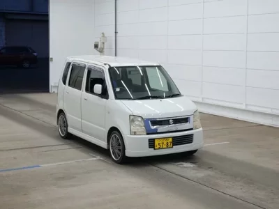 Suzuki WAGON R  с аукциона в Японии