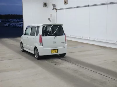 Suzuki WAGON R  с аукциона в Японии