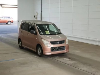 Suzuki WAGON R  с аукциона в Японии