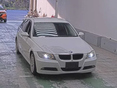 BMW 3-Series  с аукциона в Японии