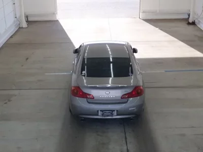 Nissan SKYLINE  с аукциона в Японии