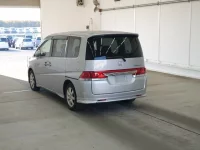 Honda STEP WAGON лот № 2226 оценка 3.5  с аукциона в Японии 1