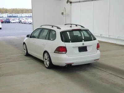 Volkswagen GOLF VARIANT  с аукциона в Японии