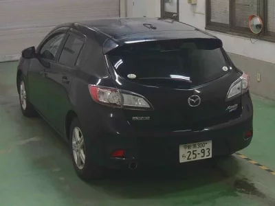 Mazda AXELA  с аукциона в Японии