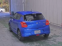 Suzuki SWIFT лот № 6236 оценка 3.5  с аукциона в Японии 1