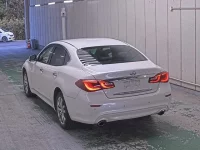 Nissan FUGA лот № 6239 оценка 3  с аукциона в Японии 1