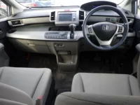 Honda FREED лот № 2264 оценка 4  с аукциона в Японии 2